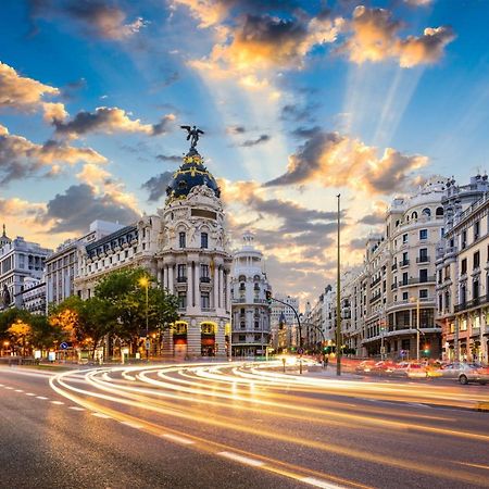 Apartamentos Felipe IV Plaza Mayor Madrid Exteriér fotografie